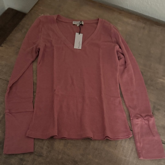 Michael Stars BerryWood V Neck Long Sleeve Top - Picture 1 of 4